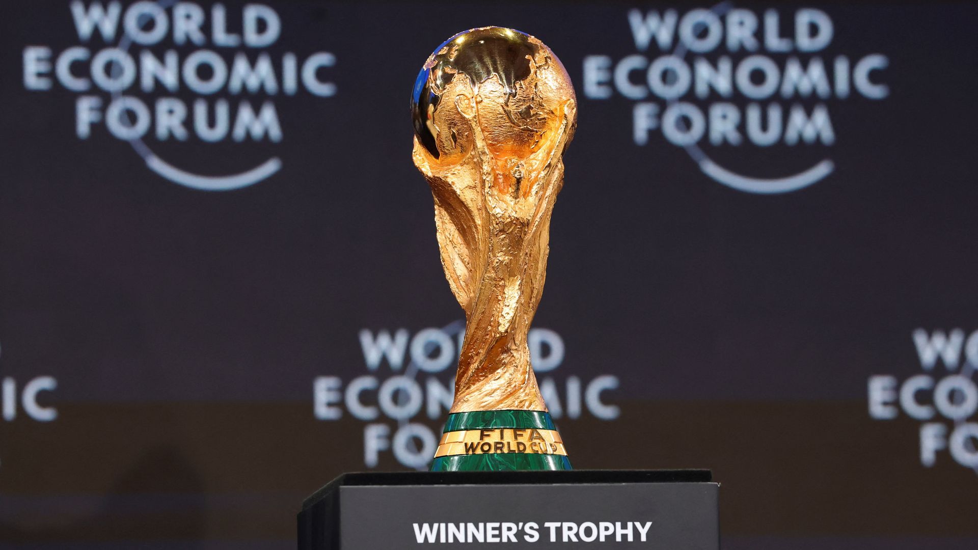 FIFA'dan ücretsiz bilet skandalı: 'Üzülüyoruz, ödeyin