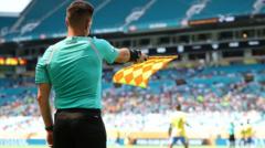 Ofsayt bayrağı tarihe mi karışıyor? FIFA'dan Dünya Kupası için yeni teknoloji
