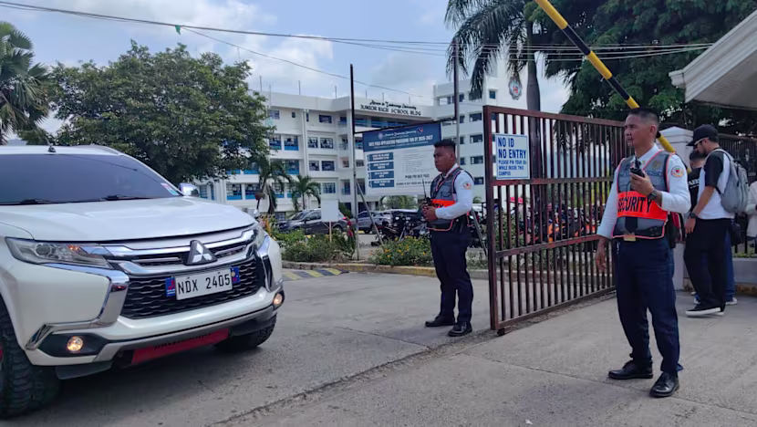 Filipinler'de Okulda Silahlı Saldırı: 2 Öğrenci Hayatını Kaybetti