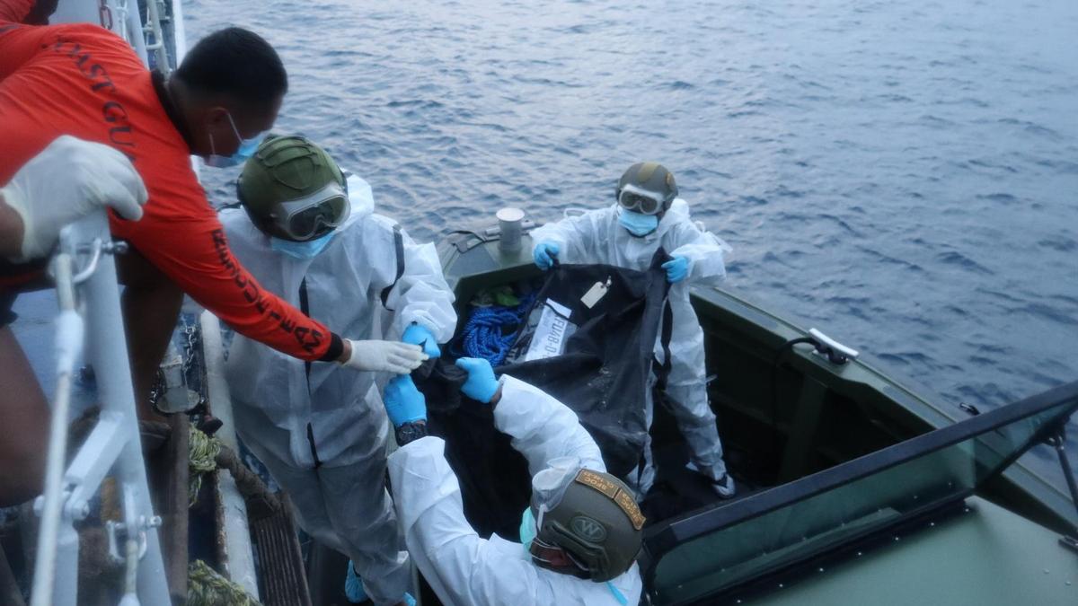 Filipinler'de feribot yangınında ölü sayısı 35'e yükseldi