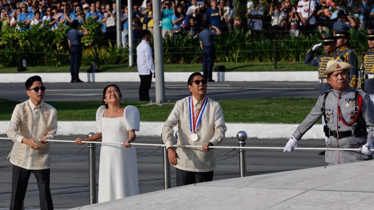 Filipinler'de siyasi hanedanlıklara karşı yasa tartışması