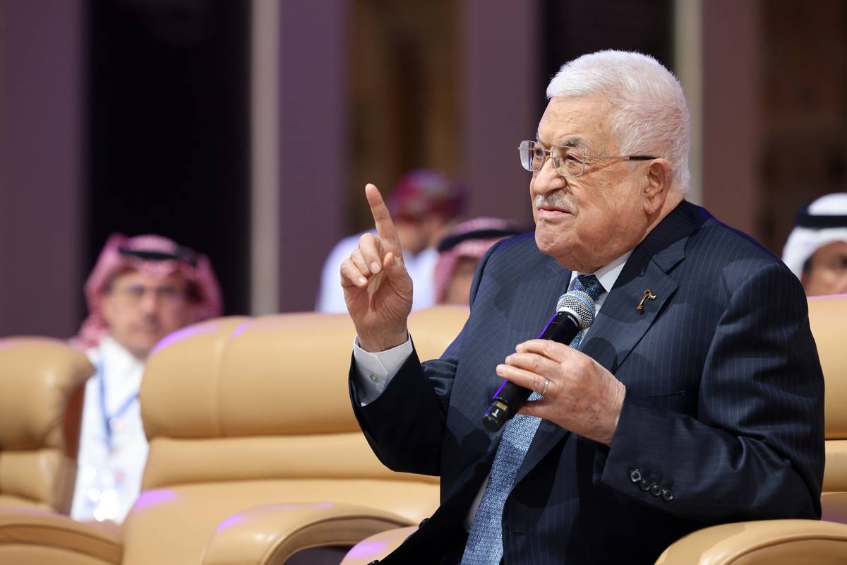 Fransa'dan Abbas'a Seçim Ertelemesini Geri Alma Çağrısı