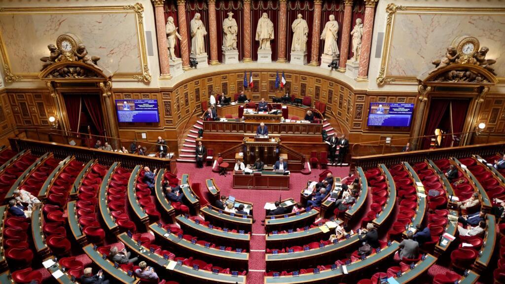 Fransa'da aşırı sağ Senato'da ilk kez grup kurdu