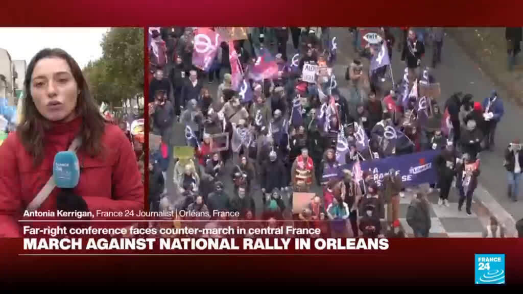 Fransa'da aşırı sağa karşı Orleans'ta yürüyüş