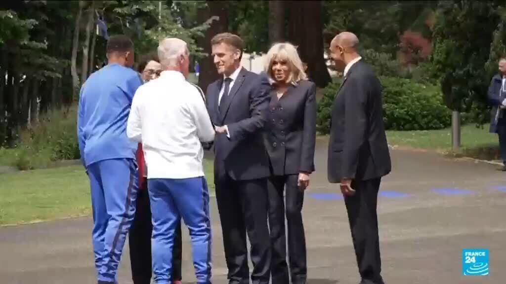 Fransa Cumhurbaşkanı Macron'dan Dünya Kupası öncesi milli takıma jest