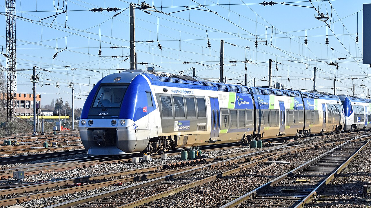 Fransa'nın kuzeyinde tren raydan çıktı: 20 yaralı