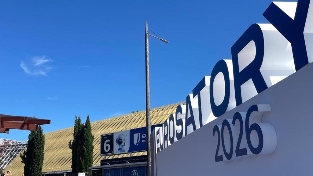 Fransa Savunma Fuarı'nda 12 İsrail Firmasının Standını Kapattı