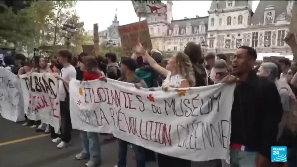 Fransa'da Liseler Kapalı: Öğrenci Eylemleri Büyüyor