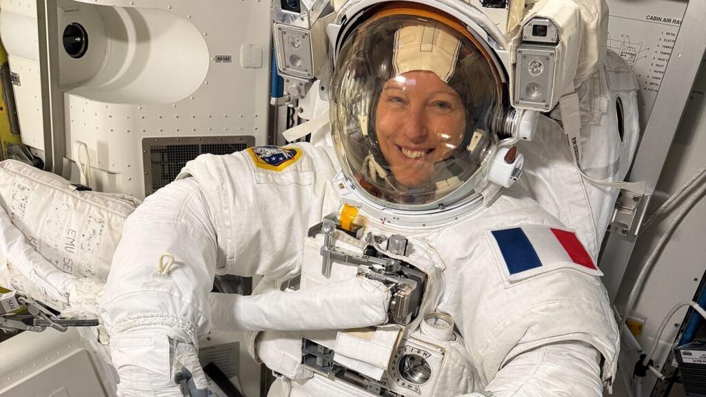Adenot Tarihi Uzay Yürüyüşüne Hazır: Fransız Astronot ISS'te Görev Yapacak