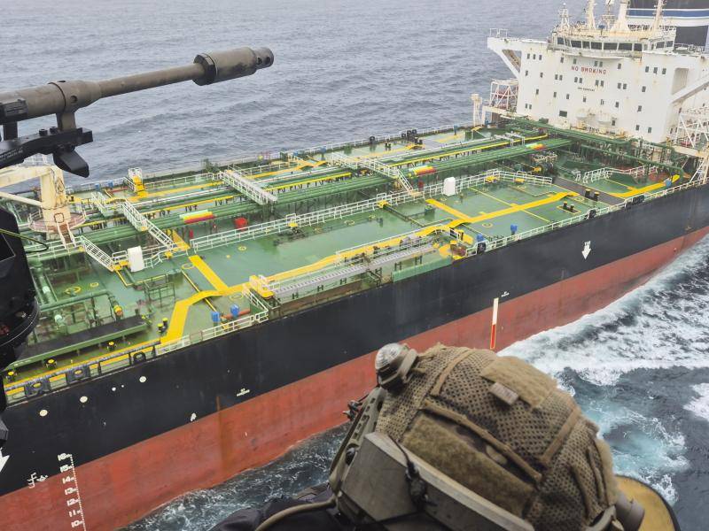 Fransız Donanması Yaptırımlı Rus Tankerine El Koydu: 4 Ay 4'üncü Operasyon