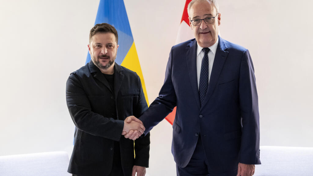 G7 Liderleri Zelenskiy ile Görüşecek: Trump Ukrayna'da İlerleme Sinyali Verdi