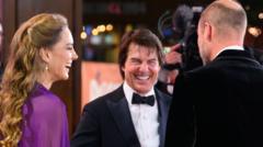 Galler Prensi ve Prensesi Tom Cruise ile Film Prömiyerinde Kahkaha Paylaştı