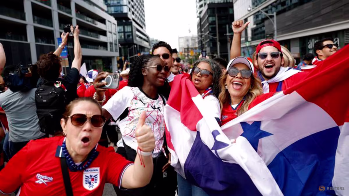 Gana ve Panama taraftarları Toronto'da Dünya Kupası coşkusuyla buluştu