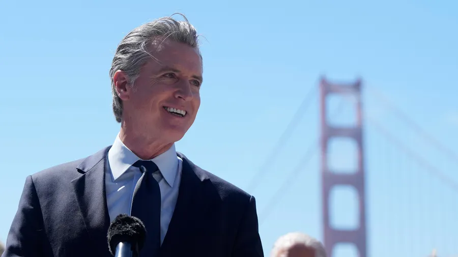 Gavin Newsom: Trump'ın karşısından ulusal liderliğe