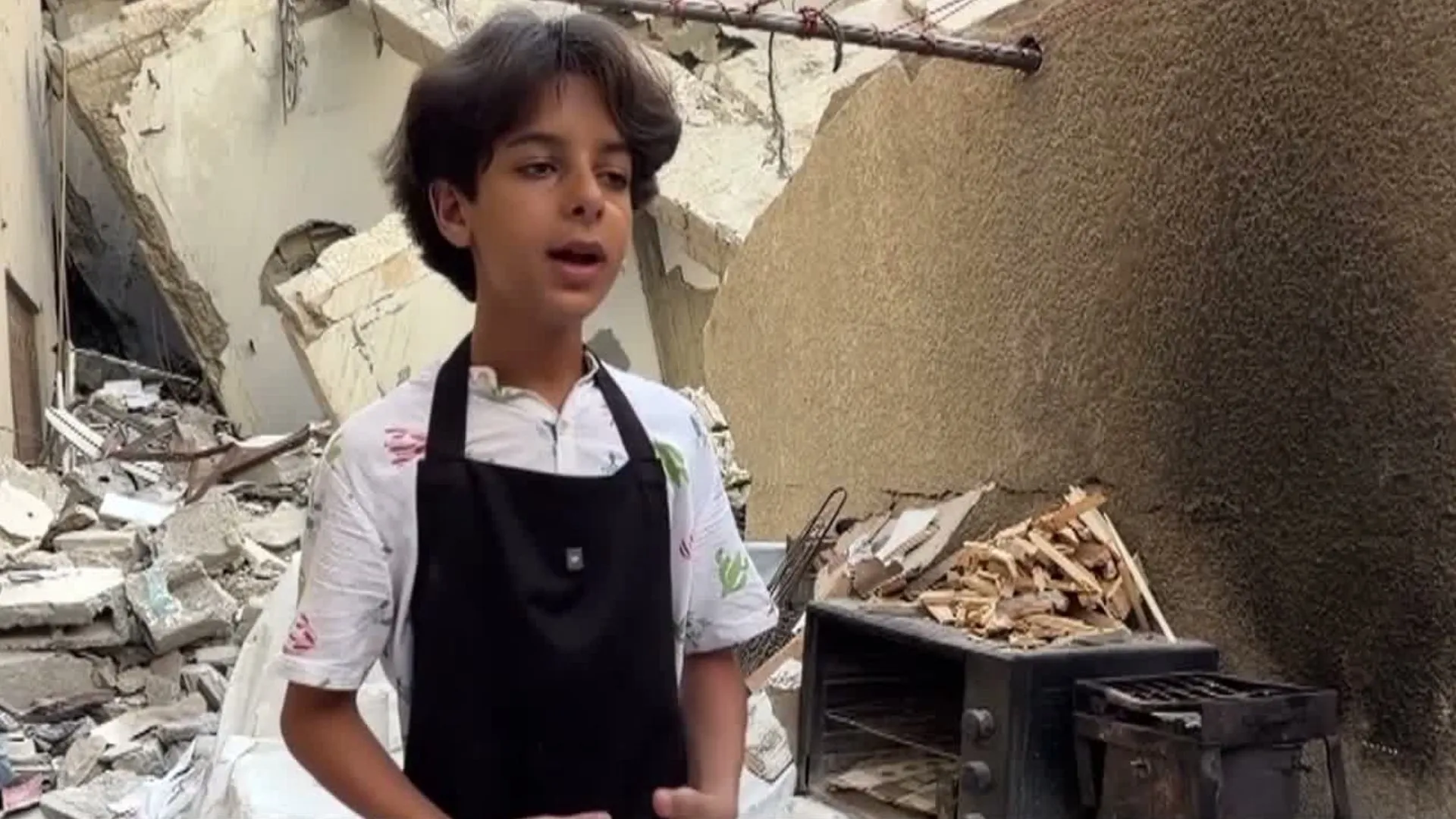 Gazze'de 16 yaşındaki şef, sosyal medyada gastronomi yıldızı oldu