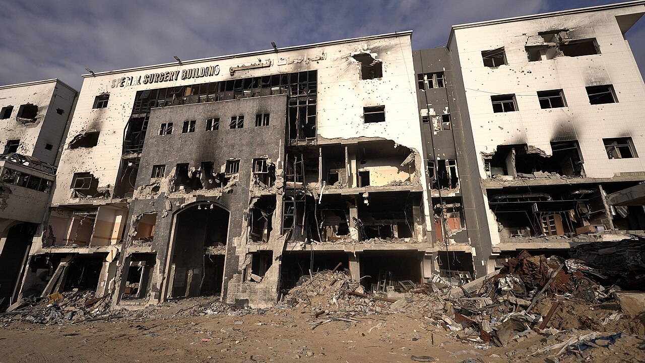 Gazze'de El-Şifa Hastanesi yakınında İsrailli saldırı: Filistinli kadın öldü