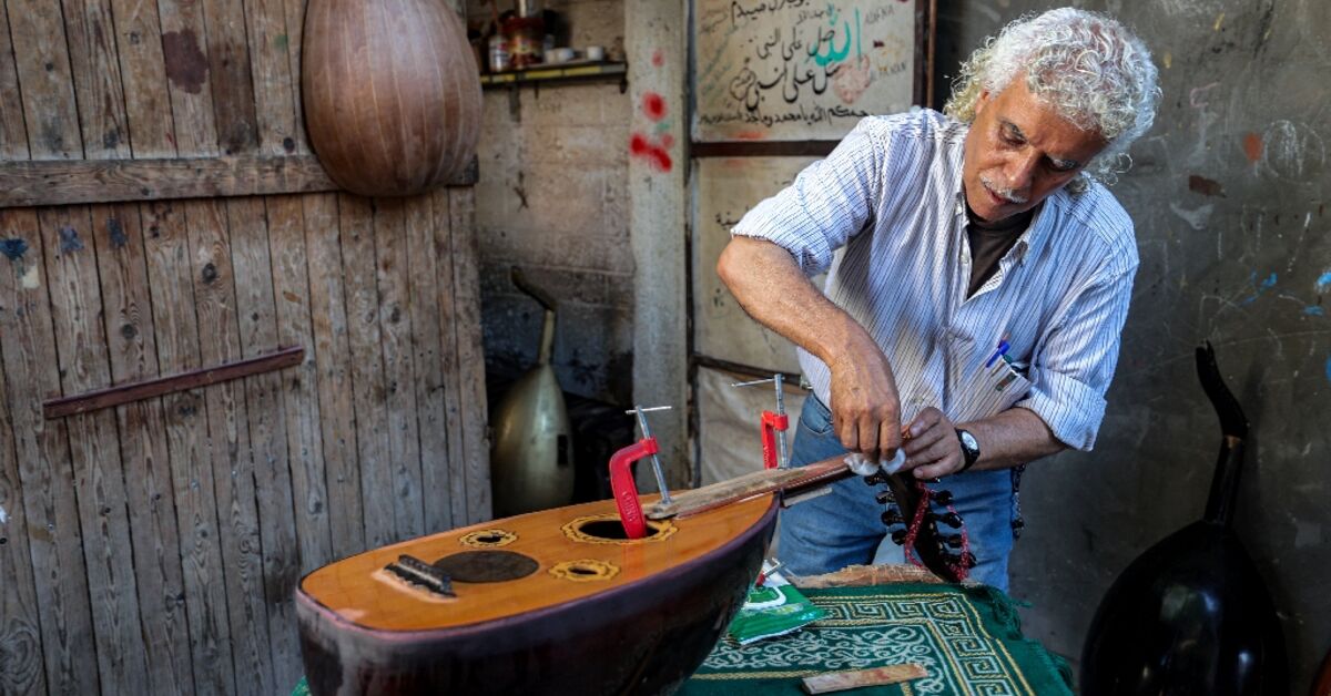 Enkazdan Müziğe: Gazze'nin Ud Tamircisi