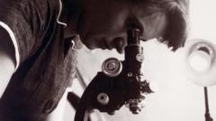 GCSE Fen Derslerinde Sadece Bir Kadın Bilim İnsanı: Rosalind Franklin