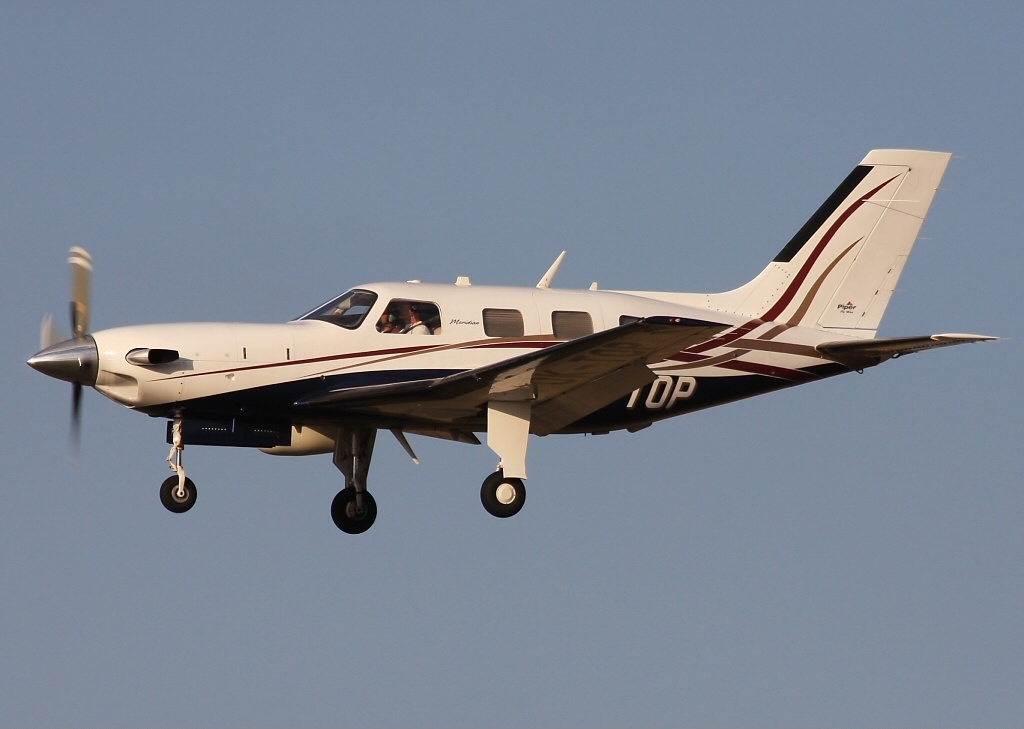Genç pilot Florida kıyılarında zorunlu okyanus inişiyle kurtuldu