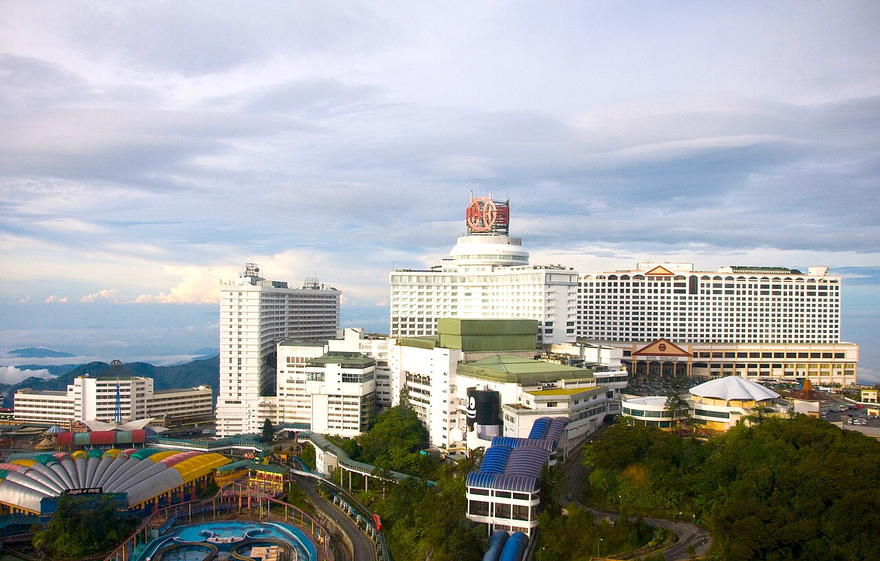 Genting hisseleri 1998'den bu yana en sert düştü
