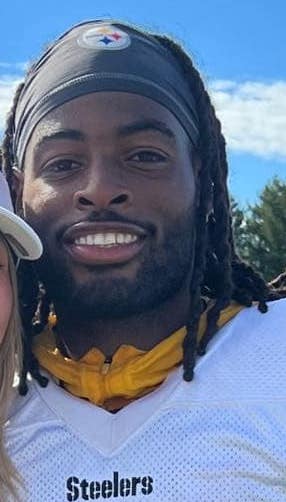 Giants, Najee Harris ile Görüştü: Serbest Oyuncu Piyasasında Yeni Durak