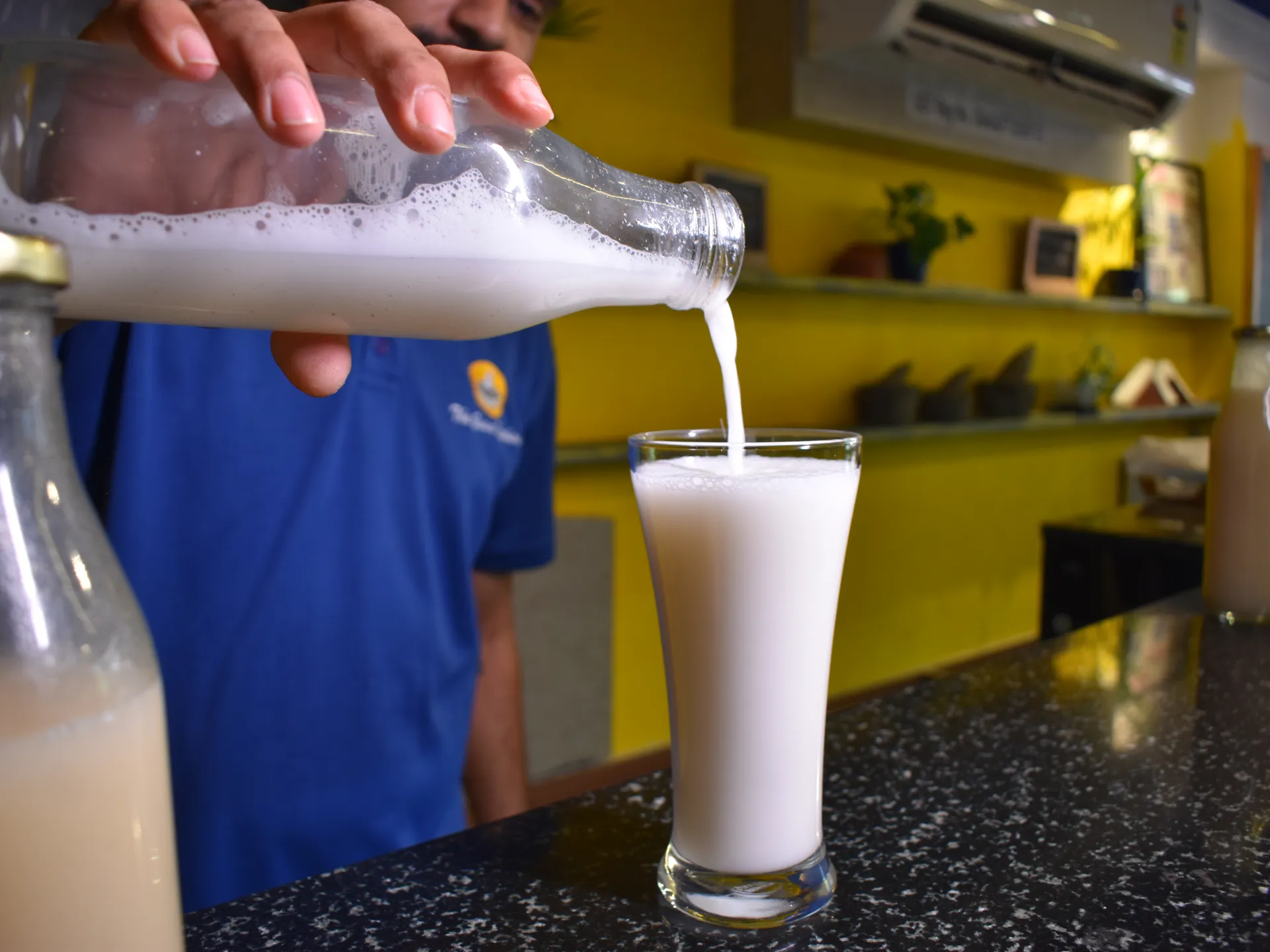 Goa’nın Unutulmuş İçeceği: Bademli Orchat Aile Mutfaklarında Yaşıyor