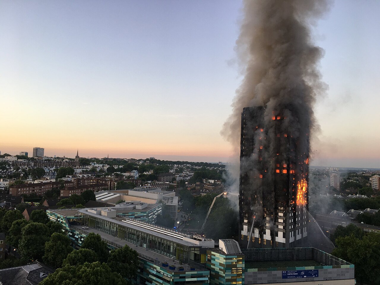 Grenfell maliyet kısan yöneticiye üst düzey konut görevi