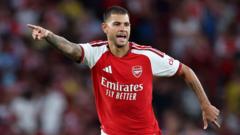 Guimaraes, Arsenal'deki İlk Maçına Como Karşısında Çıktı