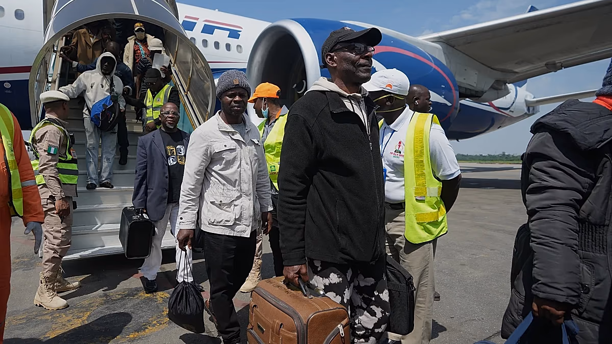 Güney Afrika'da Göçmen Karşıtı Protestolar: Nijeryalılar Ülkelerine Dönüyor