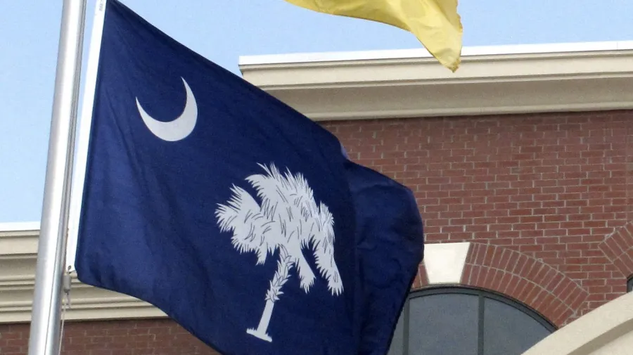 Güney Carolina Cumhuriyetçileri Ön Seçimlerde Parti Üyeliği Şartı İçin Dava Açtı