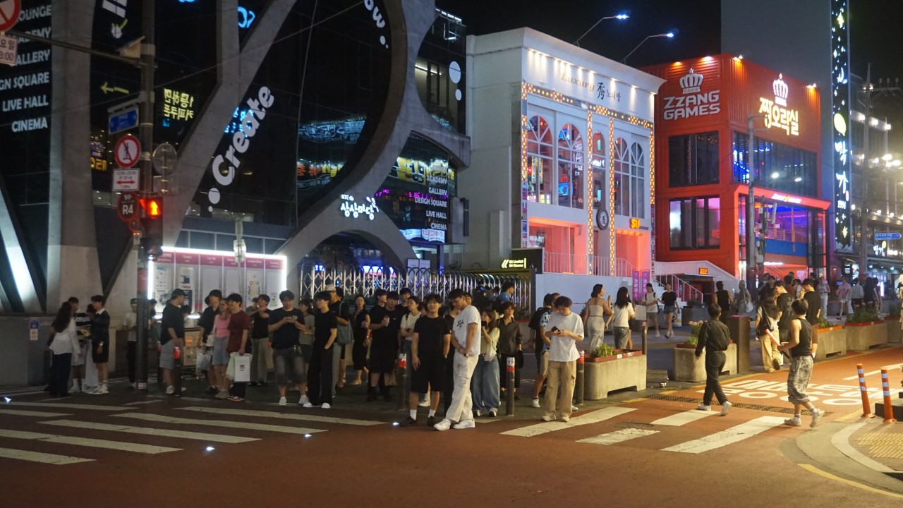 Güney Kore'de içki tüketimi azalınca Seul gece hayatı yeniden şekilleniyor
