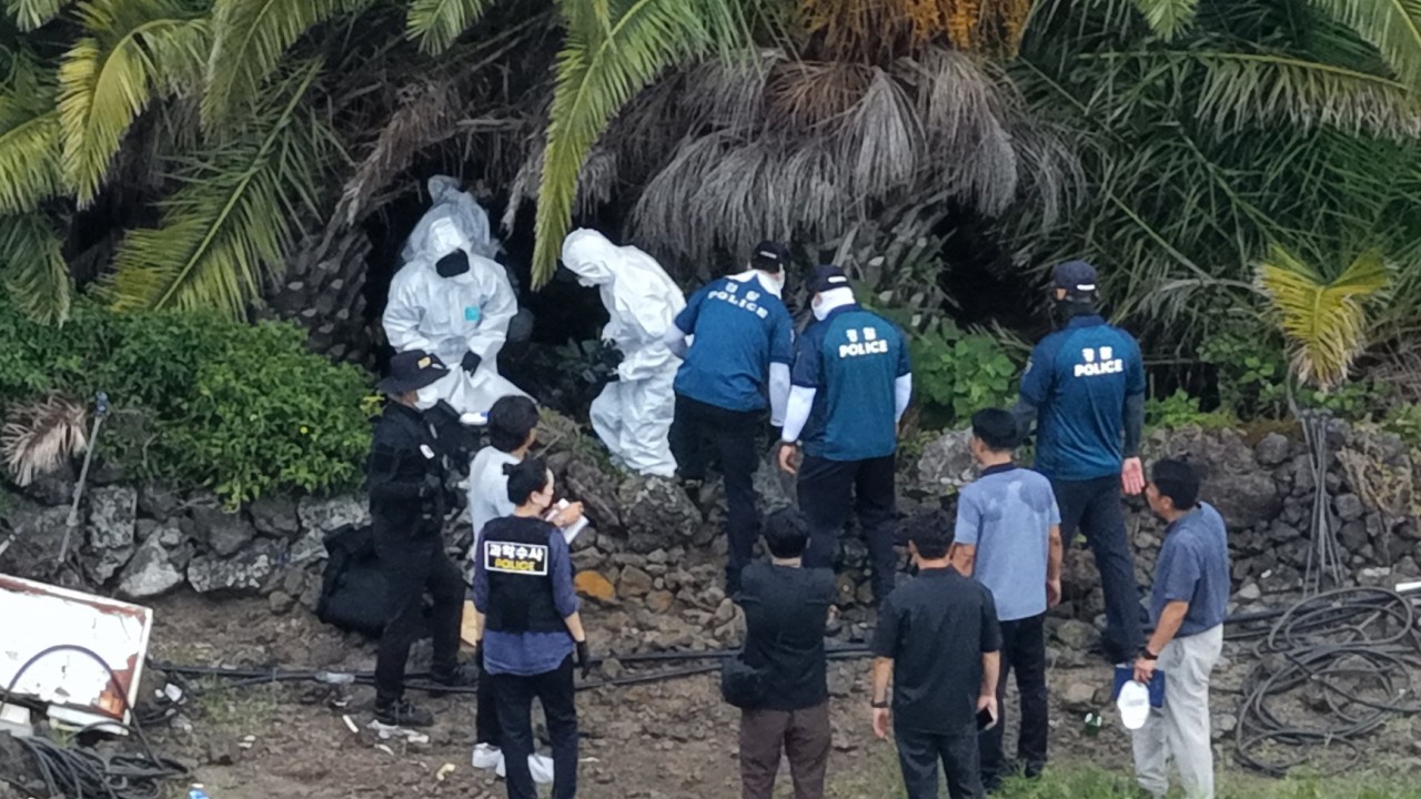 Güney Kore'de Ölümler Yalanları Açığa Çıkarırken Polise Verilen Yetkiler Artırılıyor