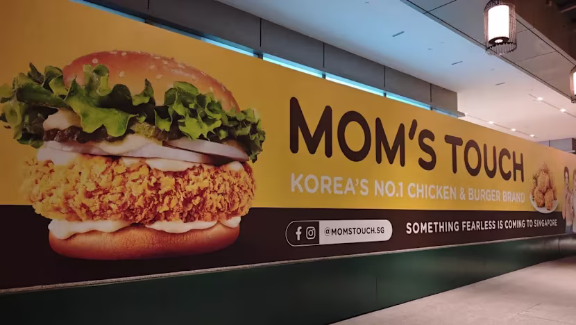 Güney Koreli fast food zinciri Mom's Touch Singapur'a dönüyor
