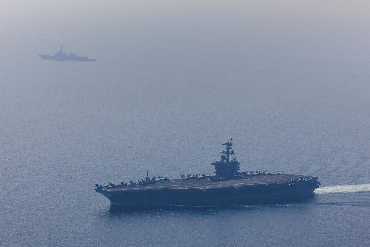 Güvertenin Altındaki İmparatorluk: USS Abraham Lincoln'ün Hikayesi