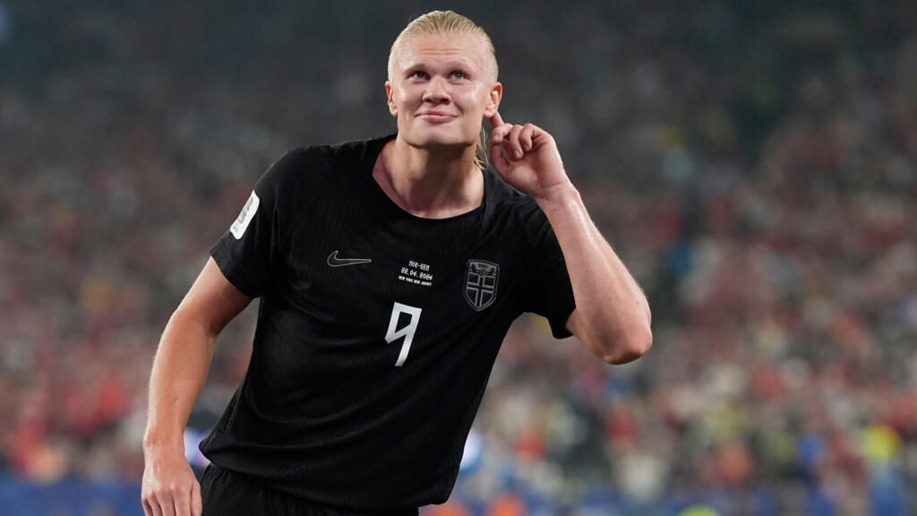 Haaland Çifte Golle Norveç'i Dünya Kupası'nda Son 16'ya Taşıdı