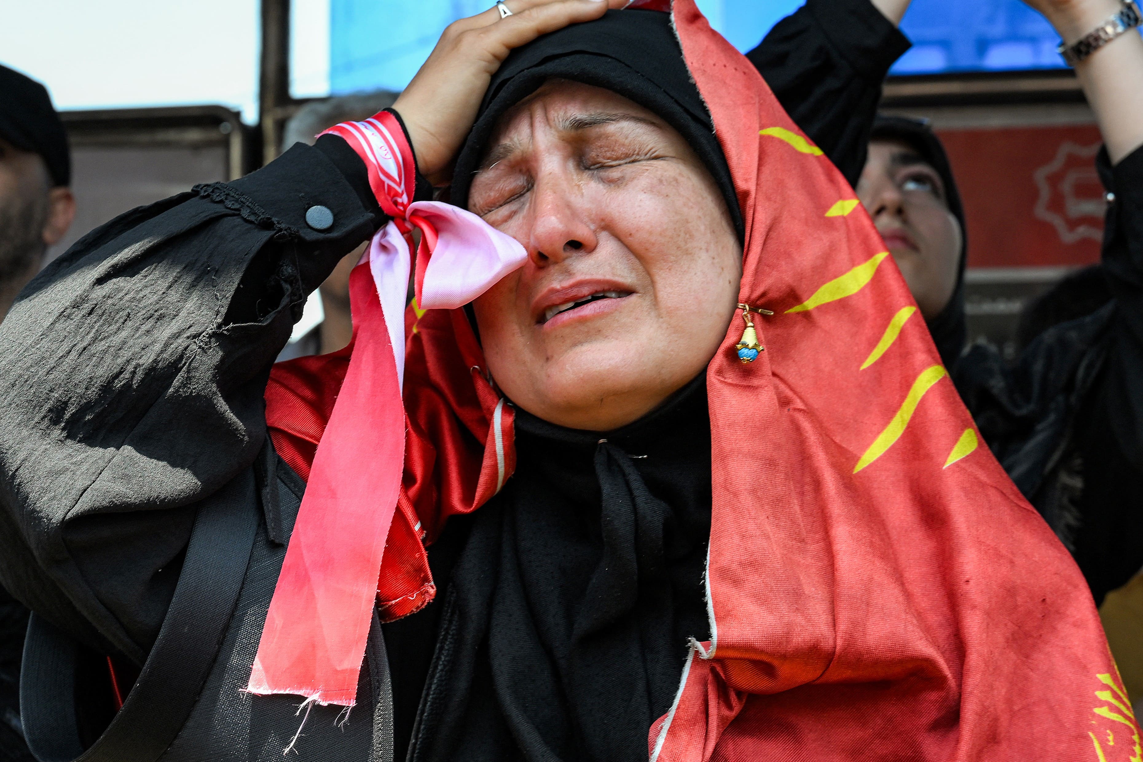 Hamas, Gazze'deki liderlik yapılarını feshediyor