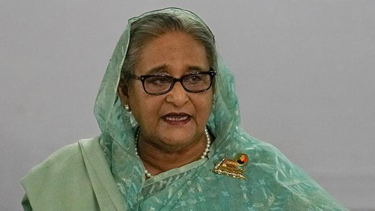Hasina: Bangladeş'e döneceğim ama öldürülebilirim