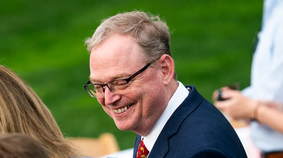 Hassett: Akaryakıt Fiyatları Hâlâ İstediğimizden Yüksek