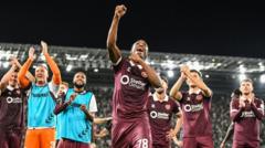 Hearts, Vrancken yönetiminde Konferans Ligi'nde yoluna devam ediyor
