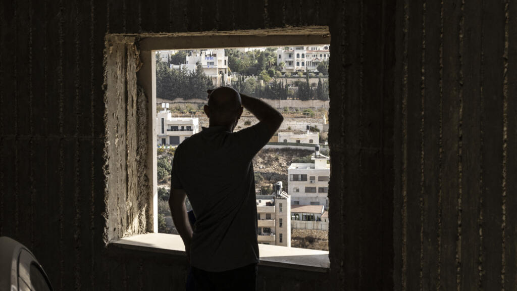 Hebron'da İsrail güçleri 1.200 Filistinliyi yerinden etti