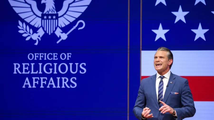 Hegseth: ABD askerleri Avrupa'dan Batı Yarımküre'ye kaydırılabilir
