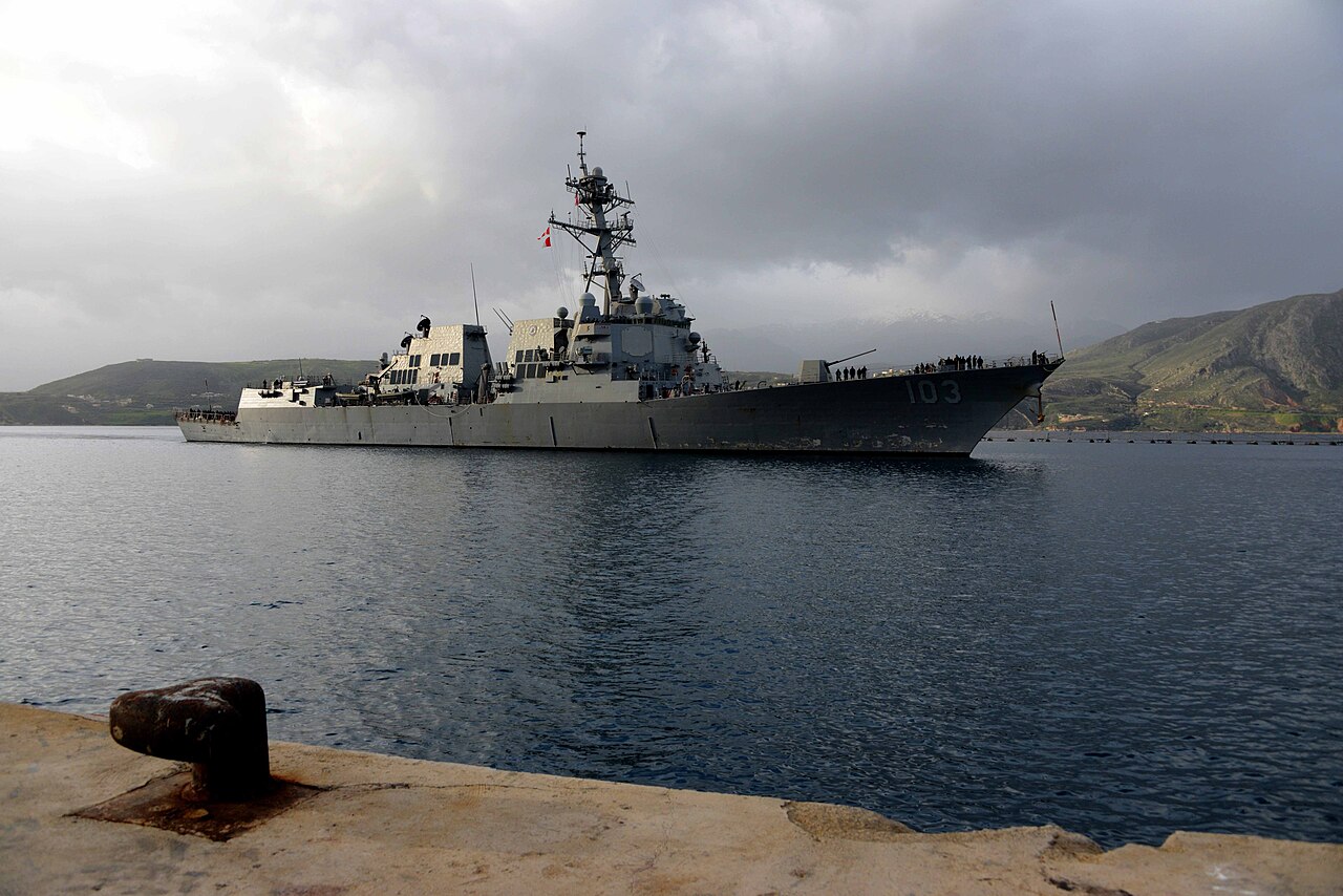 Hegseth: İran’a ‘sert vuracağız’ ancak savaş istemiyoruz