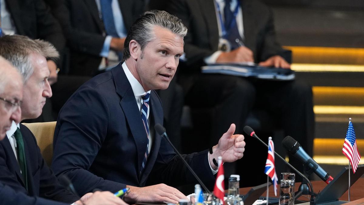 Hegseth'ten NATO'ya Tehdit: ABD Avrupa'daki Askeri Varlığını Gözden Geçirecek