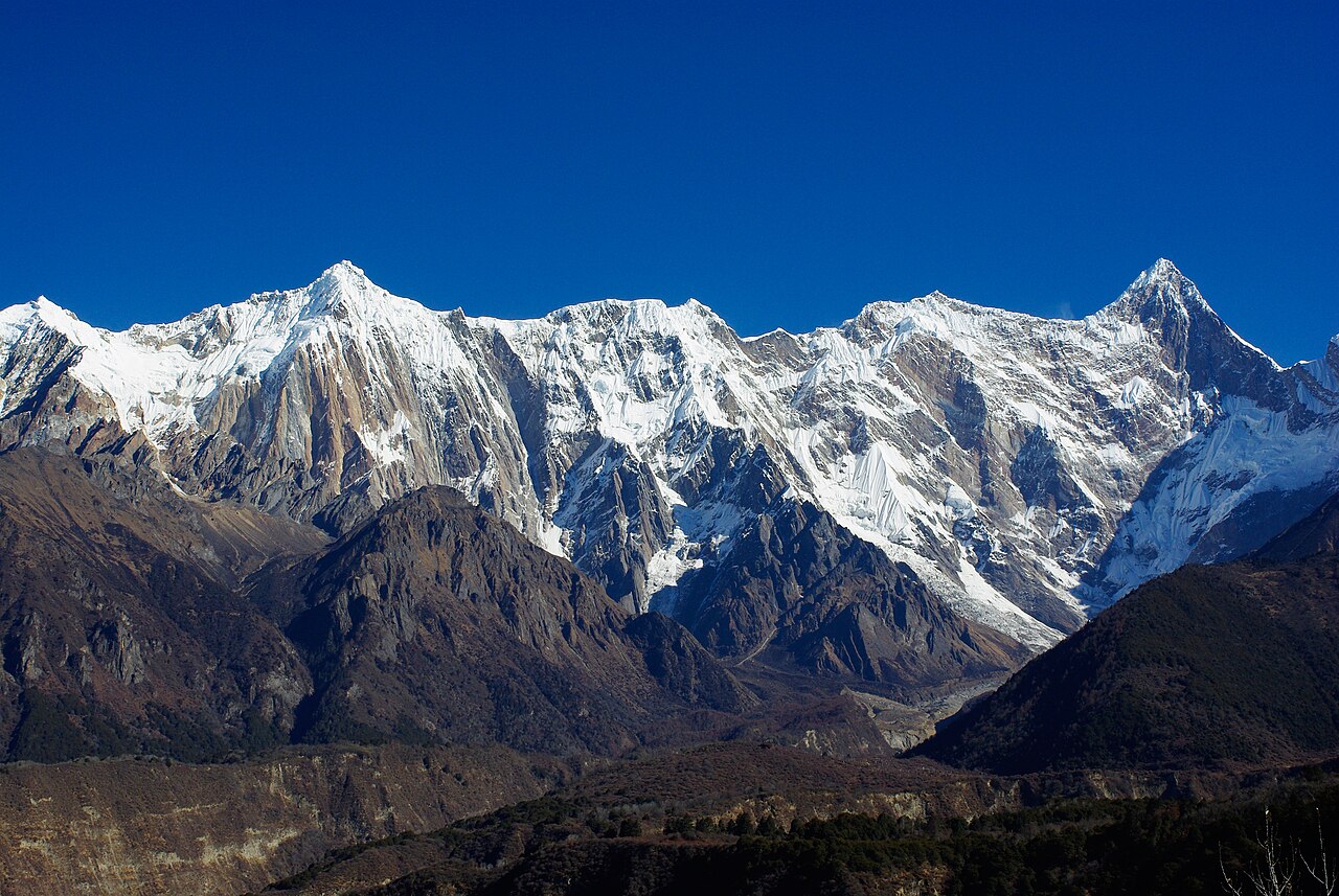 Himalayalar'da aktive fay hattı üzerine kurulan Çin dev barajında deprem riski