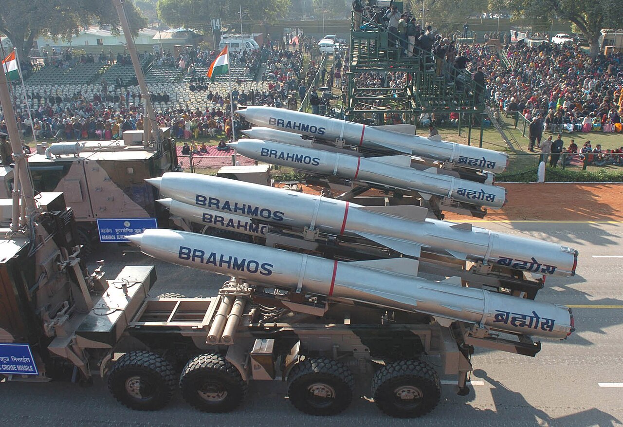 Hindistan, BAE'ye BrahMos füzesi satışı için görüşmelerde
