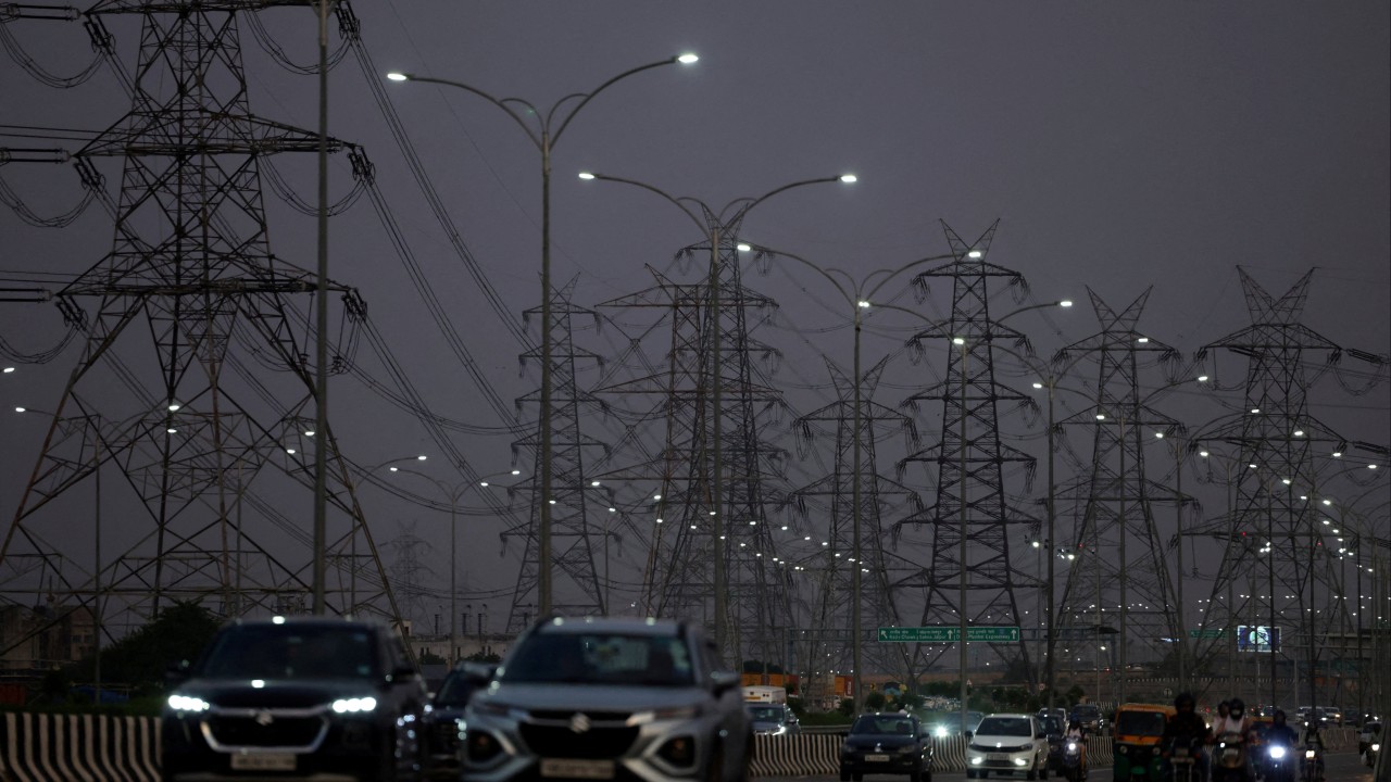 Hindistan'da Elektrik Kesintileri: Kömür Stokları Eritiyor