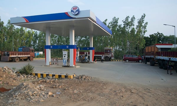 Hindistan'ın Etanol Stratejisi: Enerji Güvencesi mi, Tüketici Mağduriyeti mi