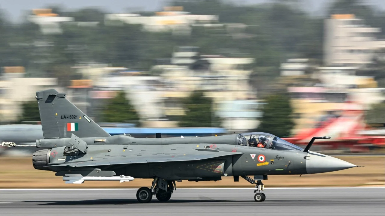 Hindistan’ın hava kuvvetleri emekli uçaklarla ayakta kalıyor
