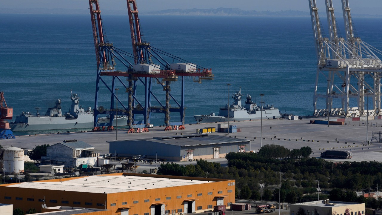 Hindistan ve Pakistan, deniz çatışması sonrası karşılıklı diplomat çağırdı