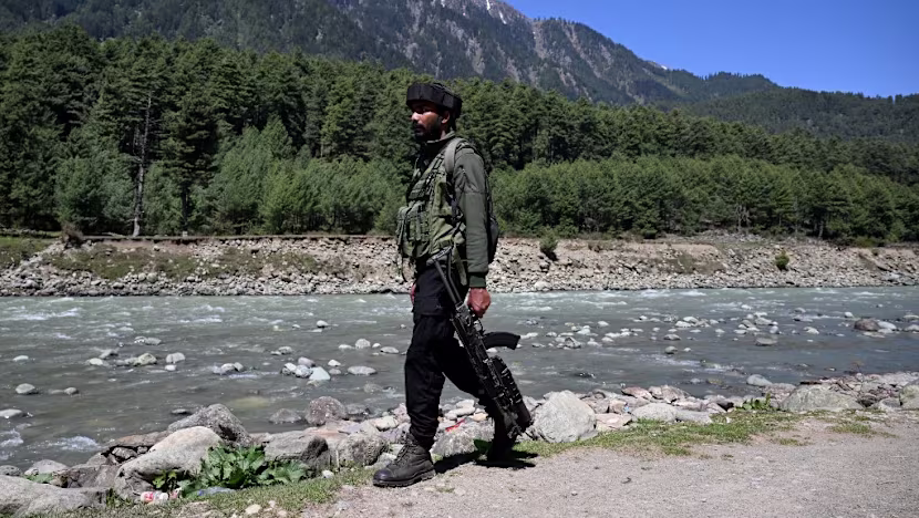 Hindistan'dan Pakistan'a su krizi: Nehir akışı kesiliyor